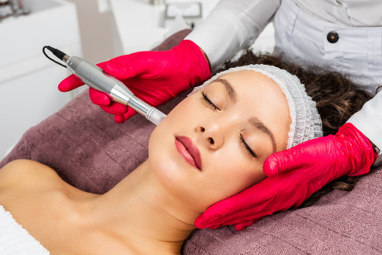 microneedling rejuvenation treatment